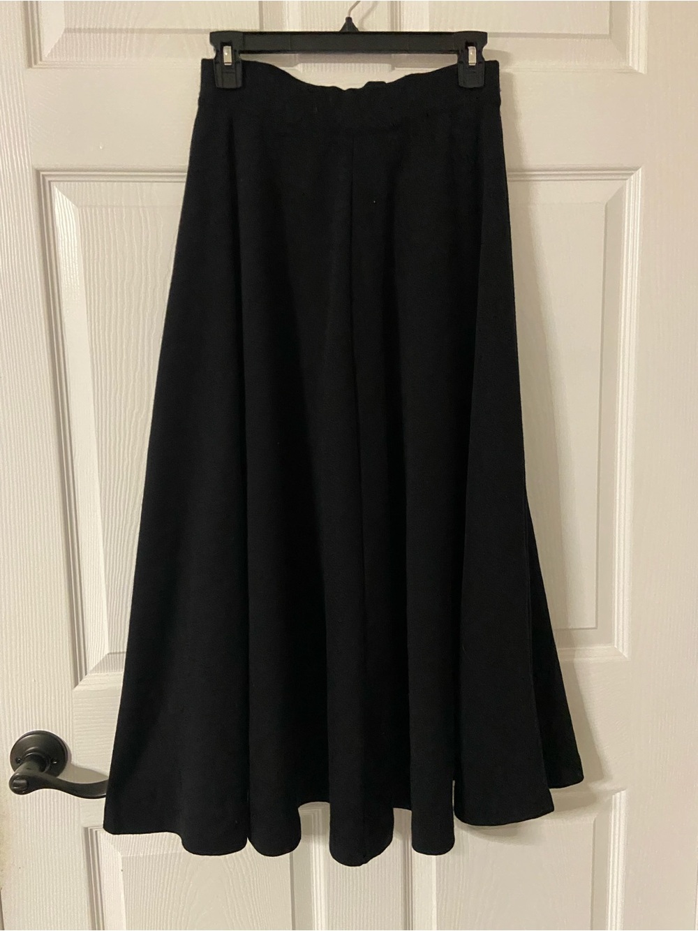 ANDREA JOVINE x ANN TAYLOR Black PURE WOOL Flared Midi Skirt
